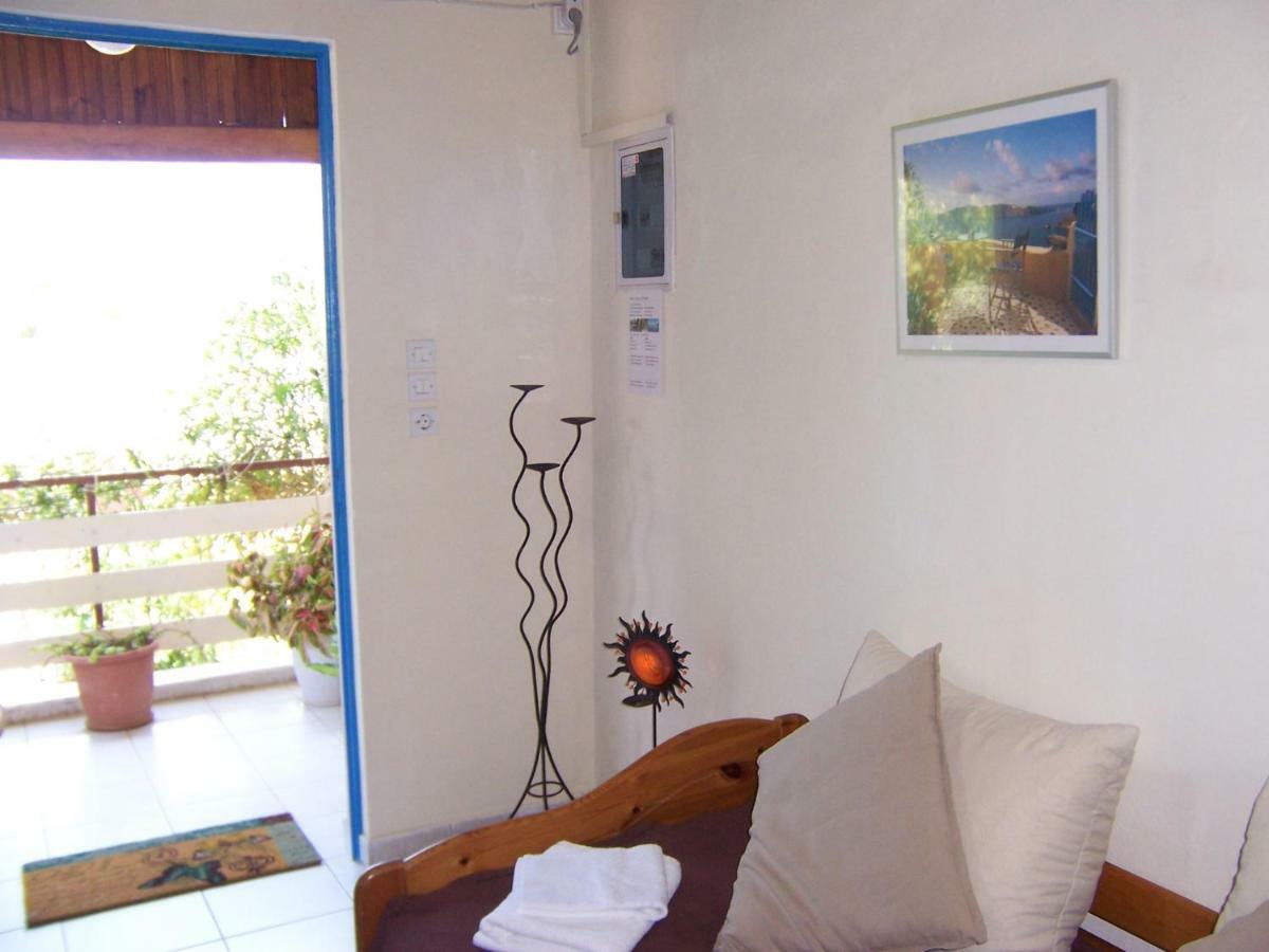 شقة Maria'S Haus In Artemida المظهر الخارجي الصورة